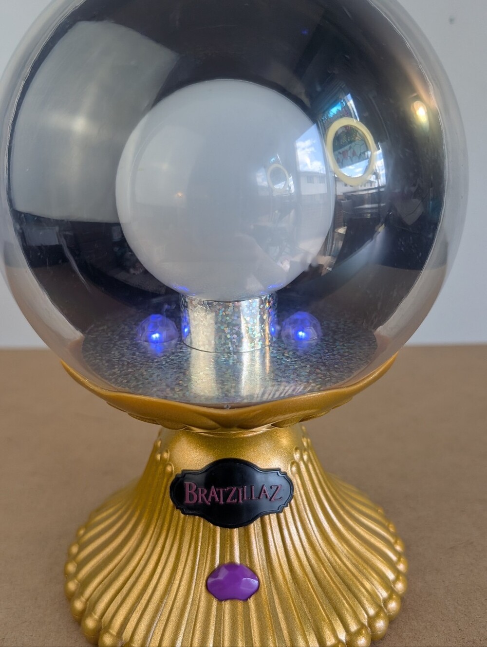 MGA Bratzillaz Magic Fortune Crystal Ball, 2012 Talking Audio Visual Toy - Picture 10 of 12